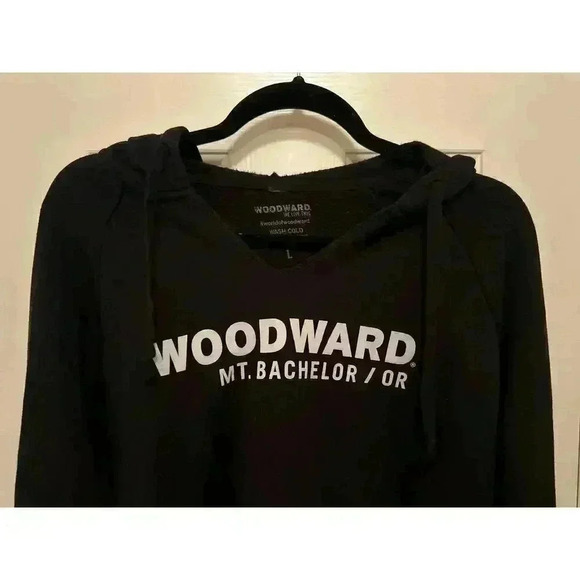 Woodward Mt Bachelor Hoodie - Picture 2 of 5